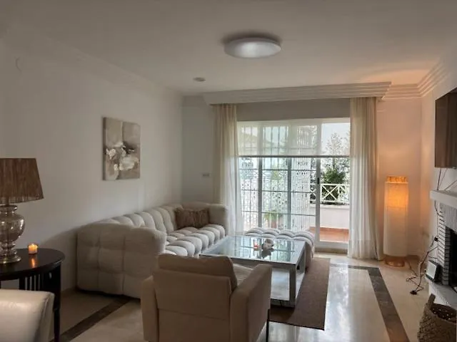 Golf House Apartment *